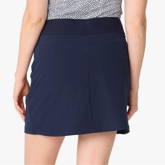 Greg Norman Women's Tennis Golf Skort - Picture 3 of 3